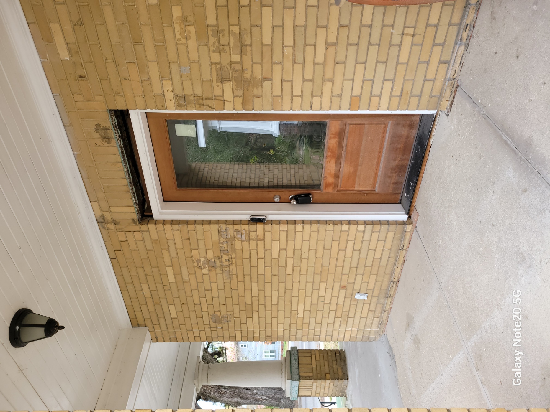 601 West 37th Street - B